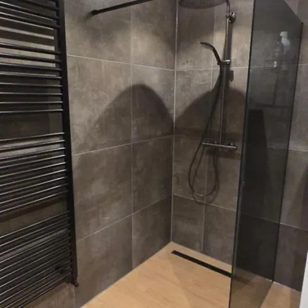 Casa Bron Apartmán *